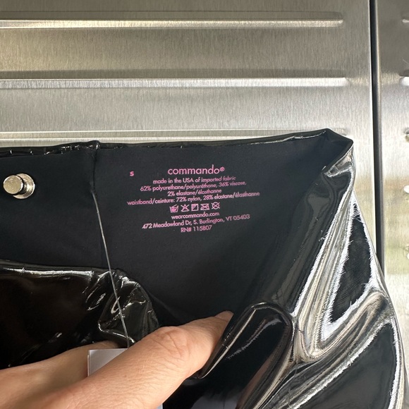 Commando Faux Patent Leather Legwear Legging NWT Black Small - Picture 4 of 7